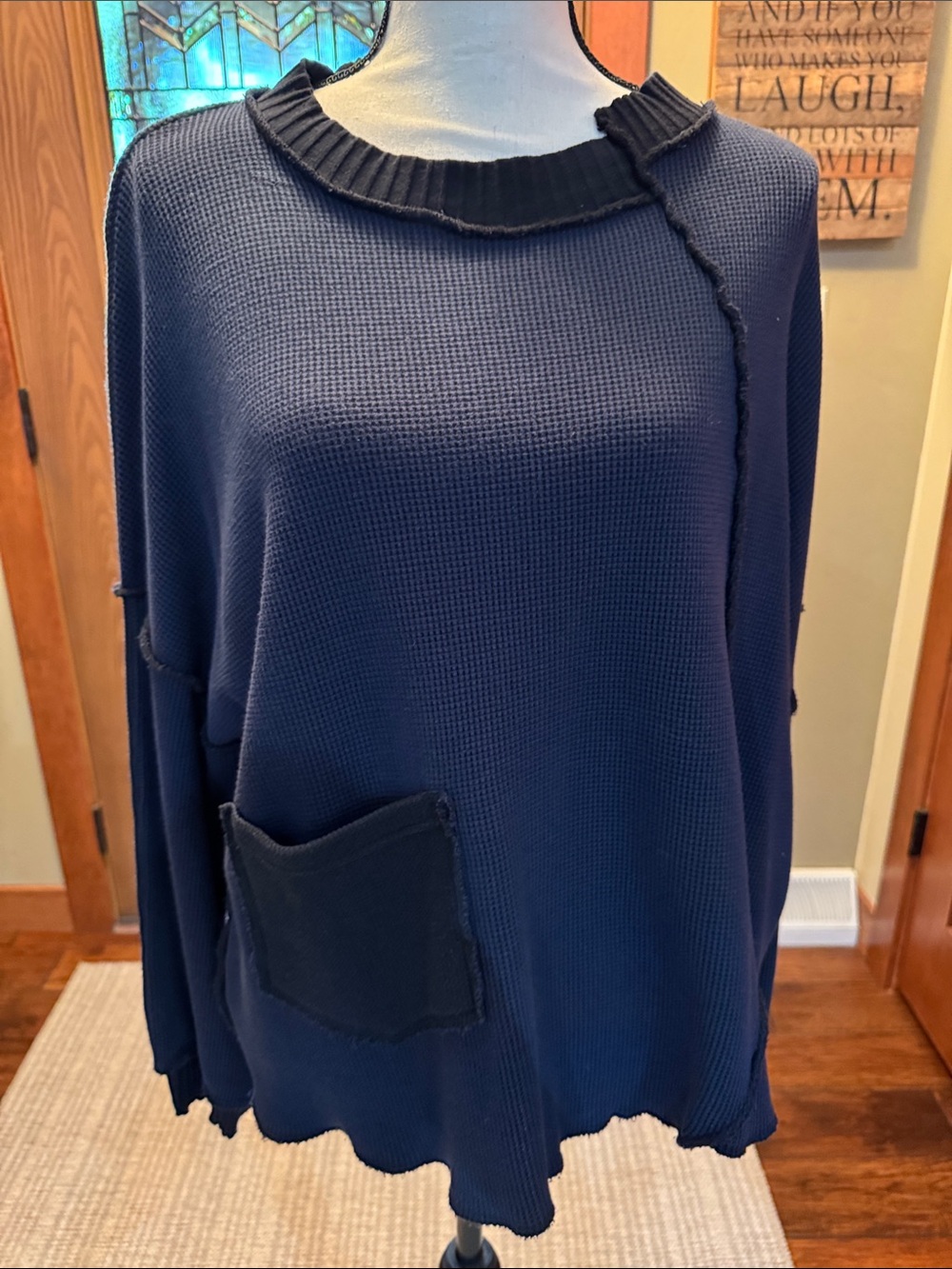 Fenini Relaxed Navy and Black Waffle-Knit Pocket Sweatershirt like. NEW